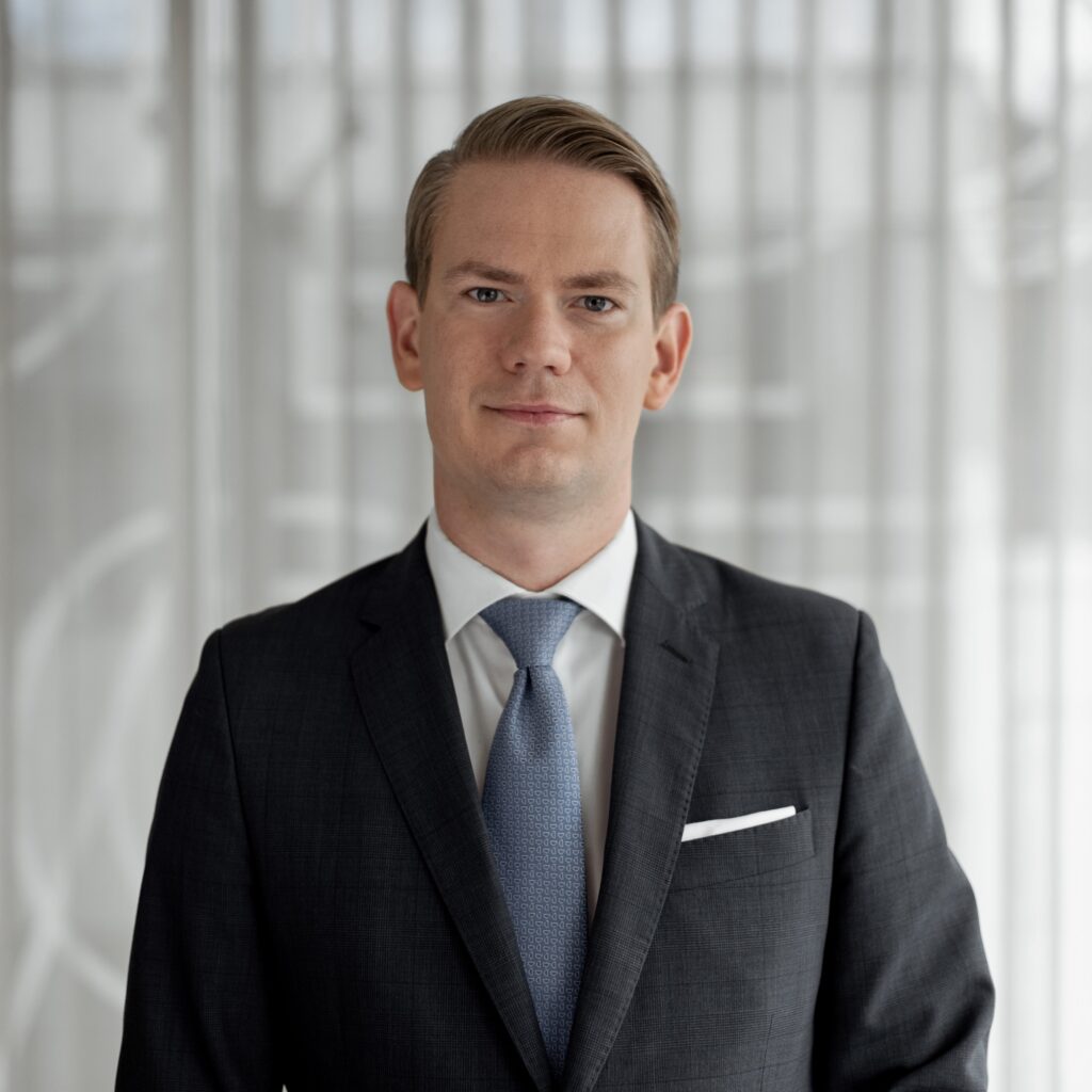 Oliver Nääs - International Fraud Group