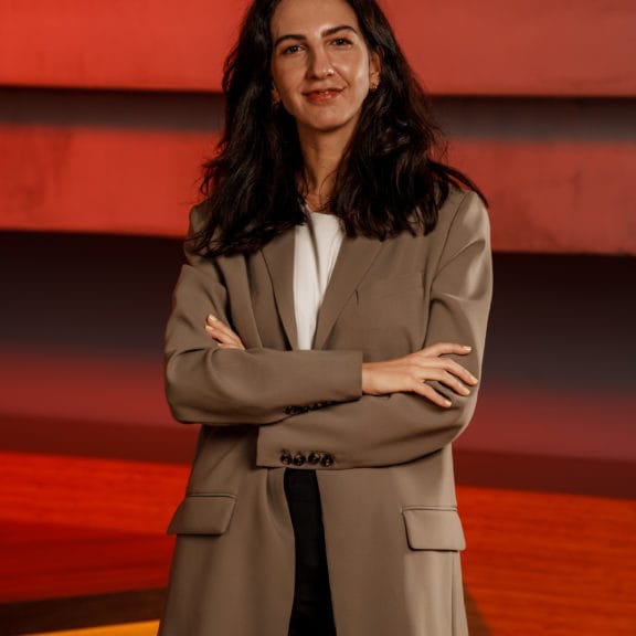 Burcu Guray